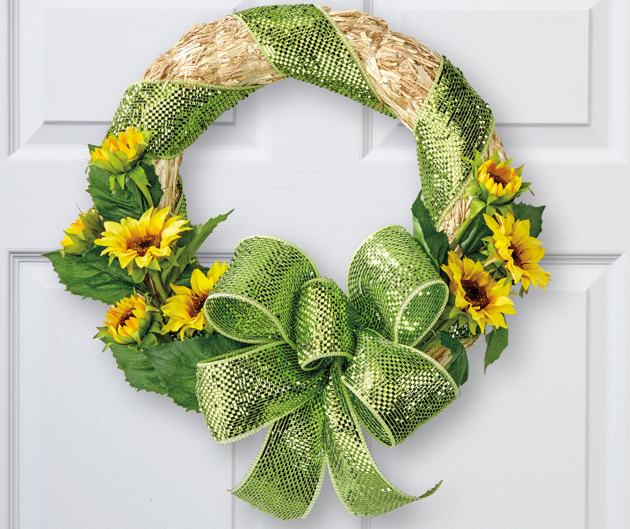 18" Straw Wreath