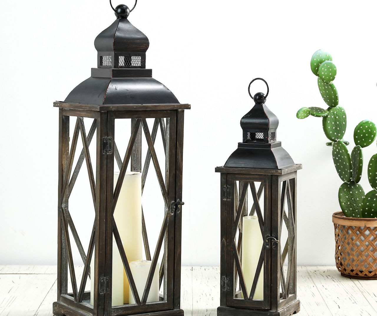 Black Lattice 2-Piece Candle Lantern Set