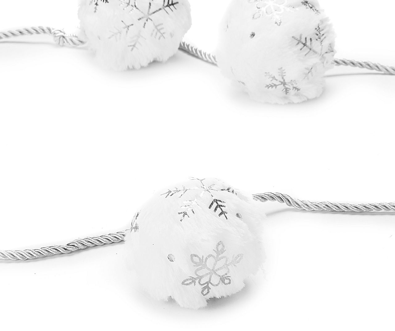 6' Silver Snowflake & Ball Garland