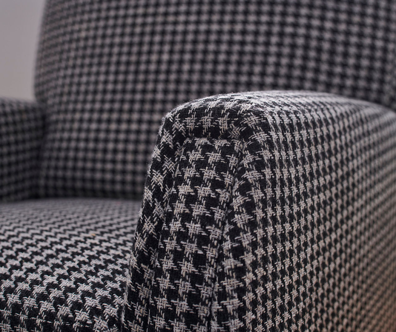 Houndstooth Push Back Recliner