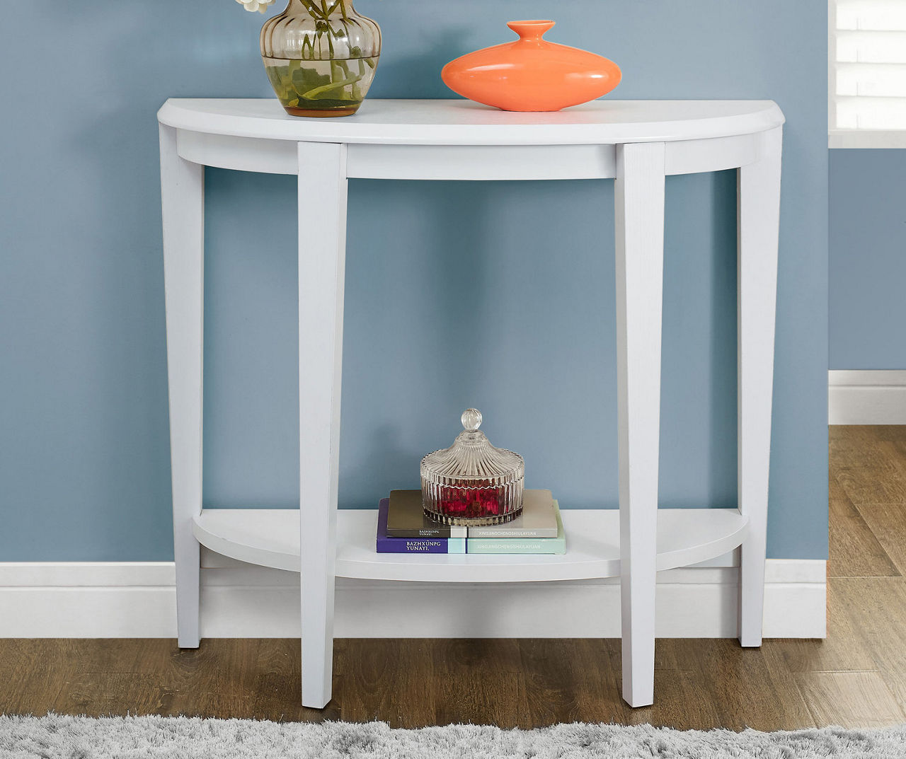 Консоль 13. Тумбочка Seraphina Side Table. Придиванный столик белый. Придиванная консоль. Придиванный ажурный столик белый.