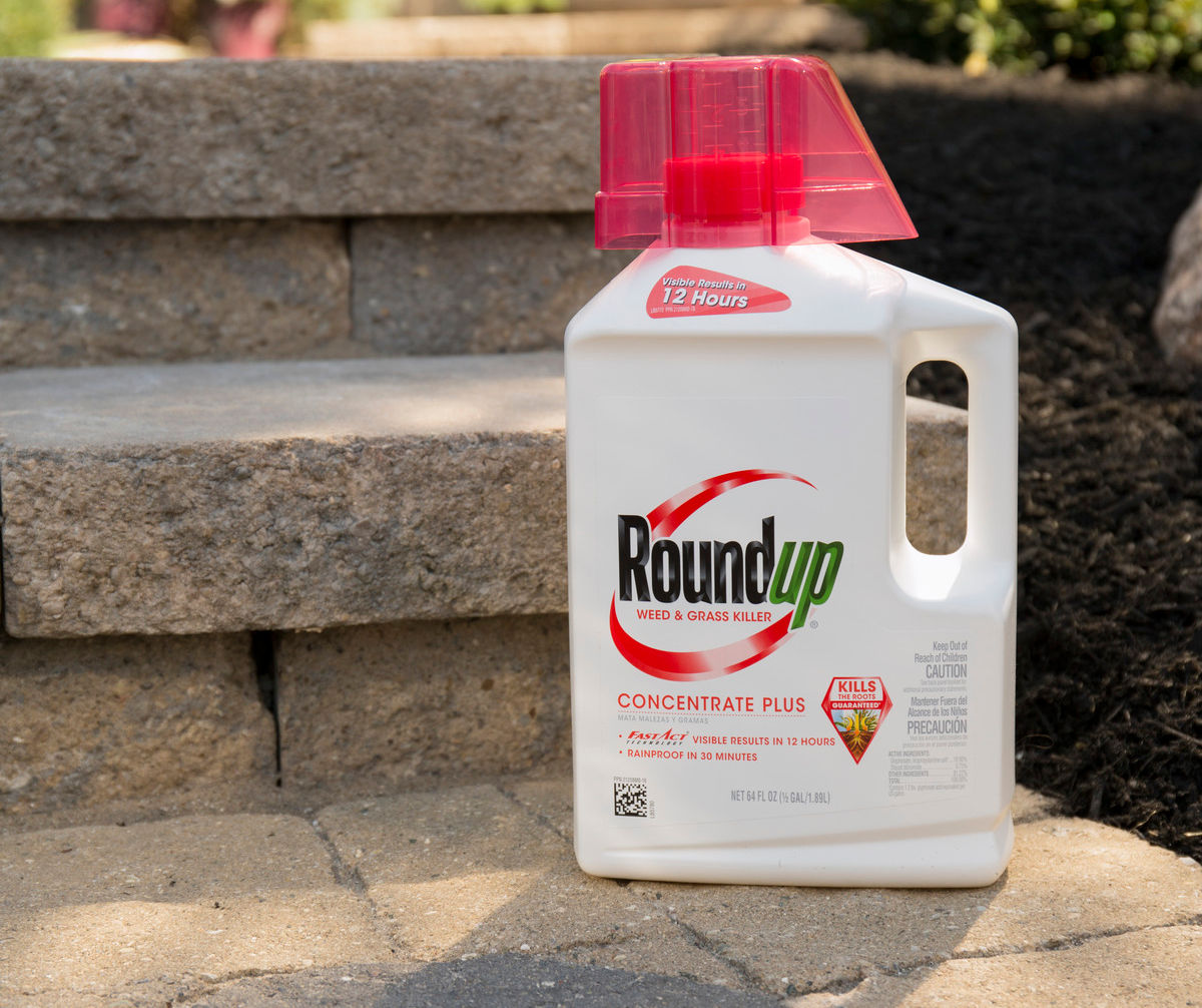 Weed & Grass Killer Concentrate Plus, 64 Oz.
