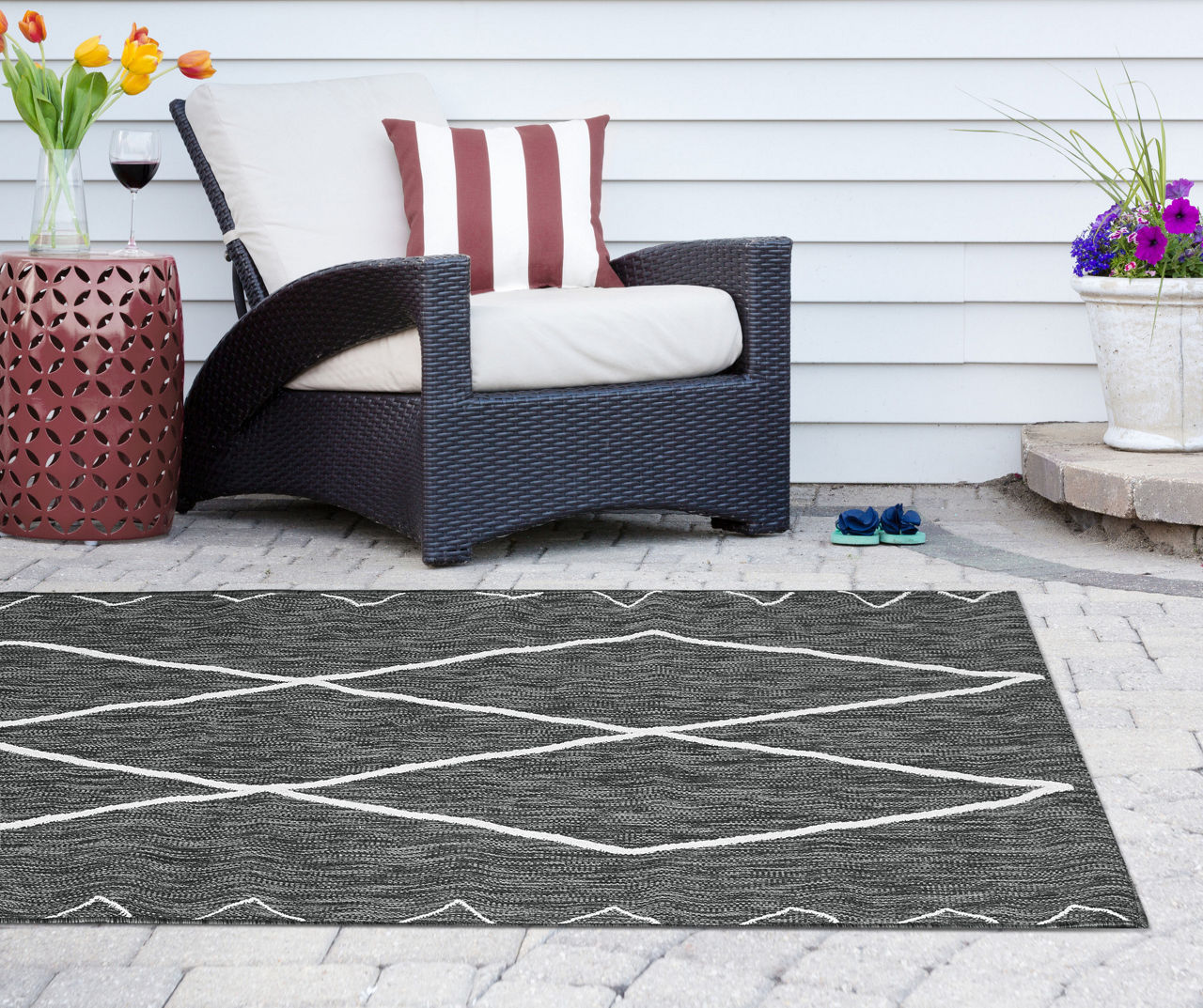 Siesta Moroccan Outdoor Area Rug, (8' x 10') Big Lots