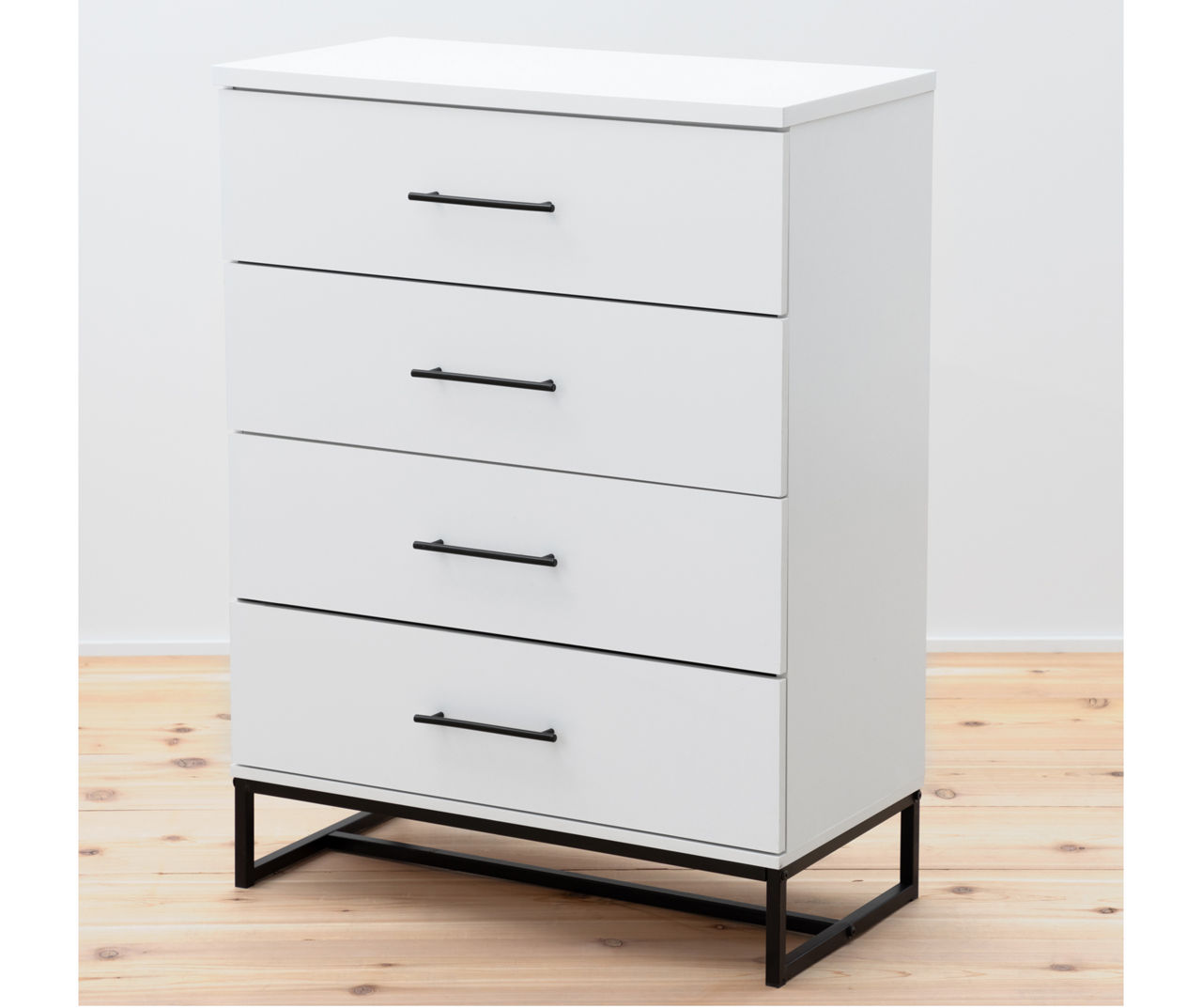 Ameriwood 4 on sale drawer dresser