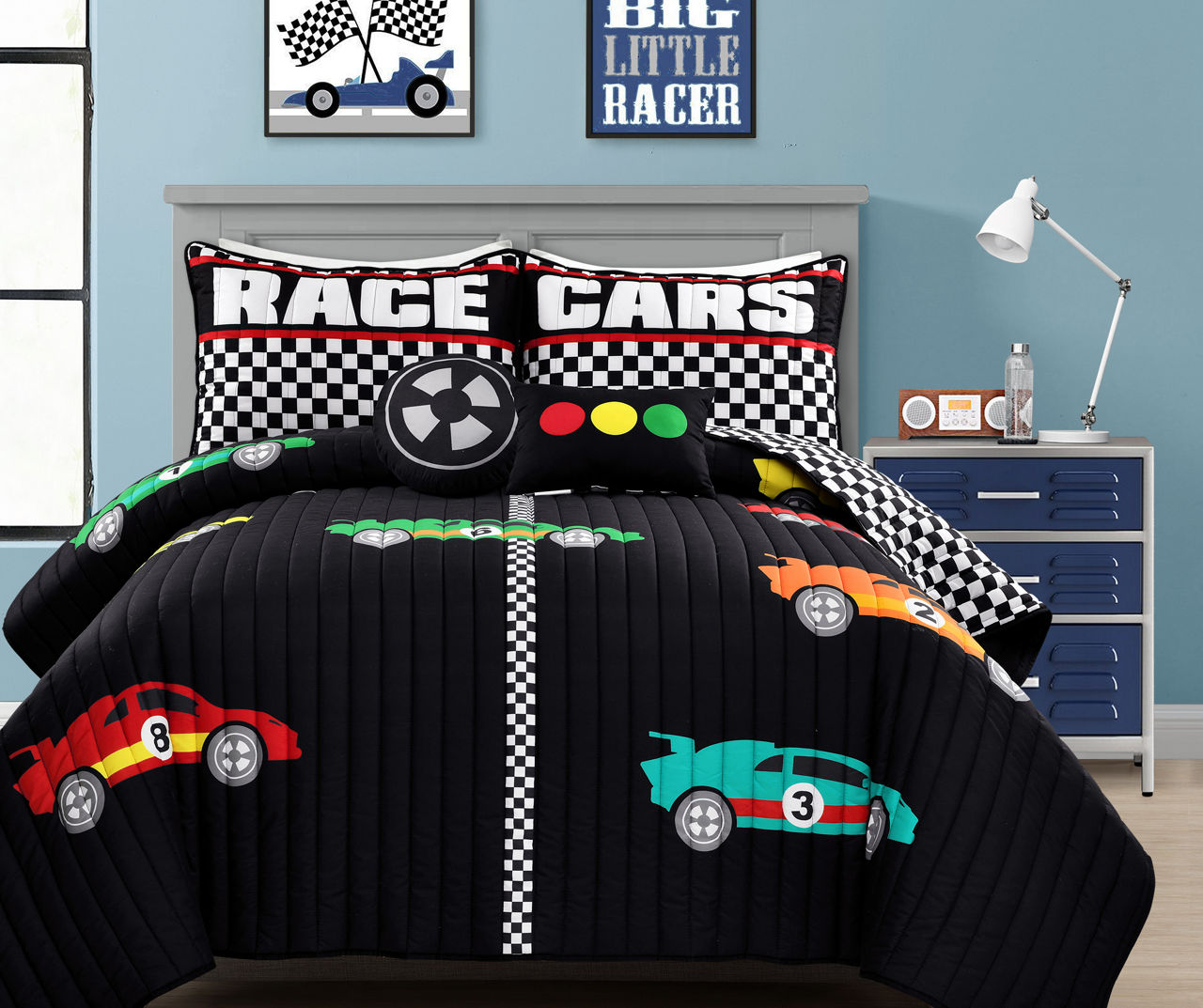 Black & White Checkerboard Racing Cars Full/Queen 5-Piece Quilt Set