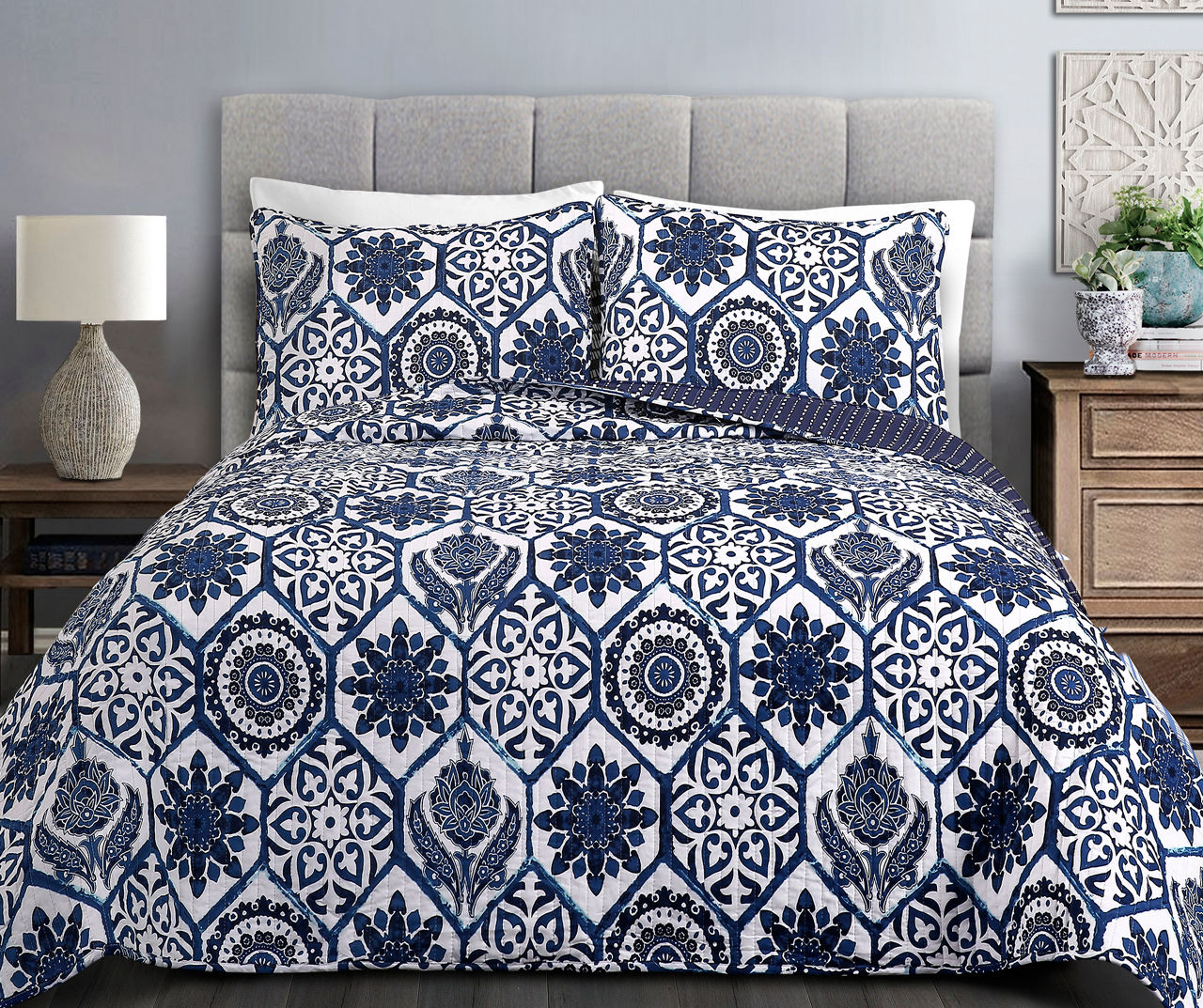 Marvel Mandala Lattice Quilt Set | Big Lots