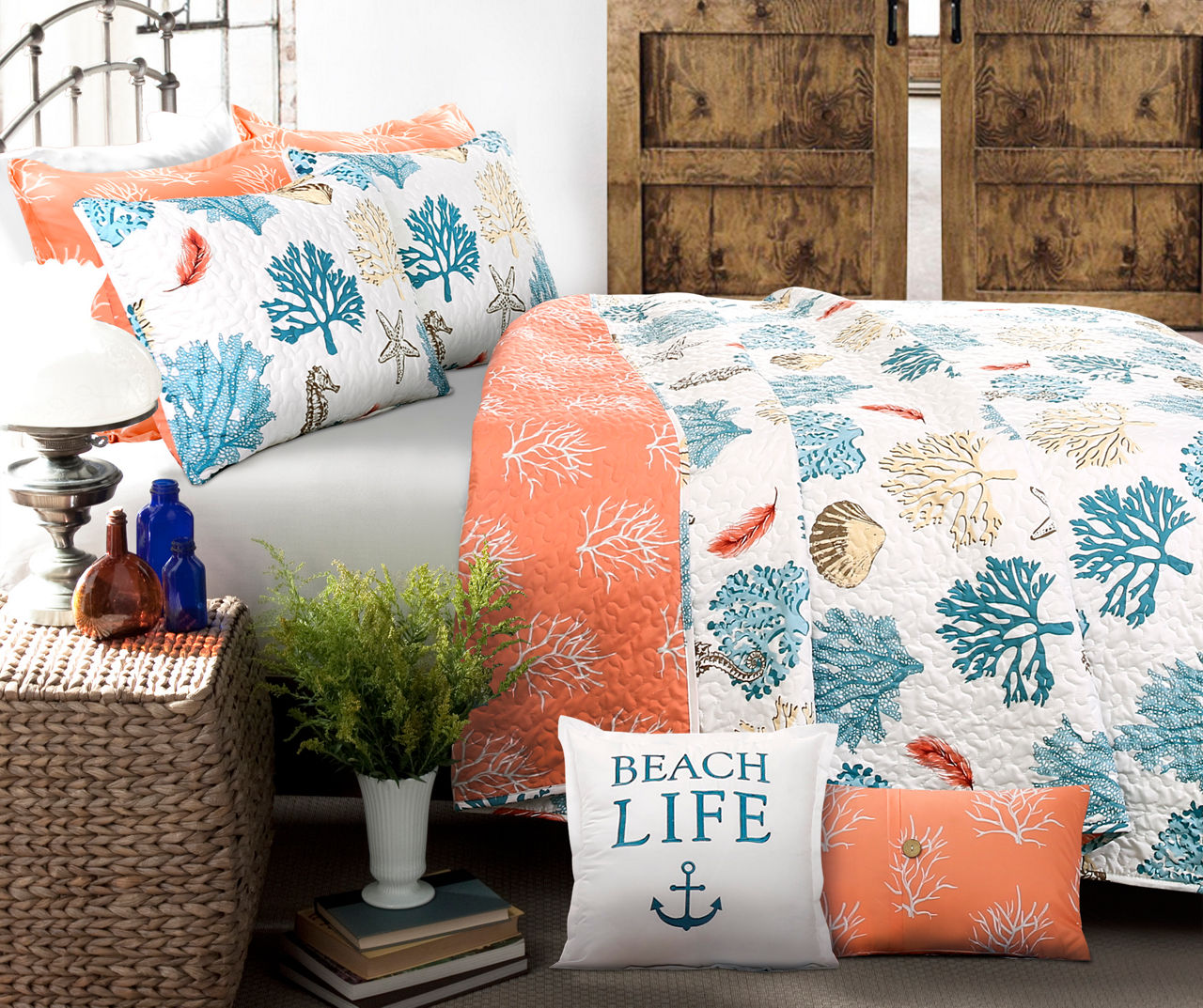 Lush Decor Coastal Reef White, Coral & Blue Reversible Full/Queen