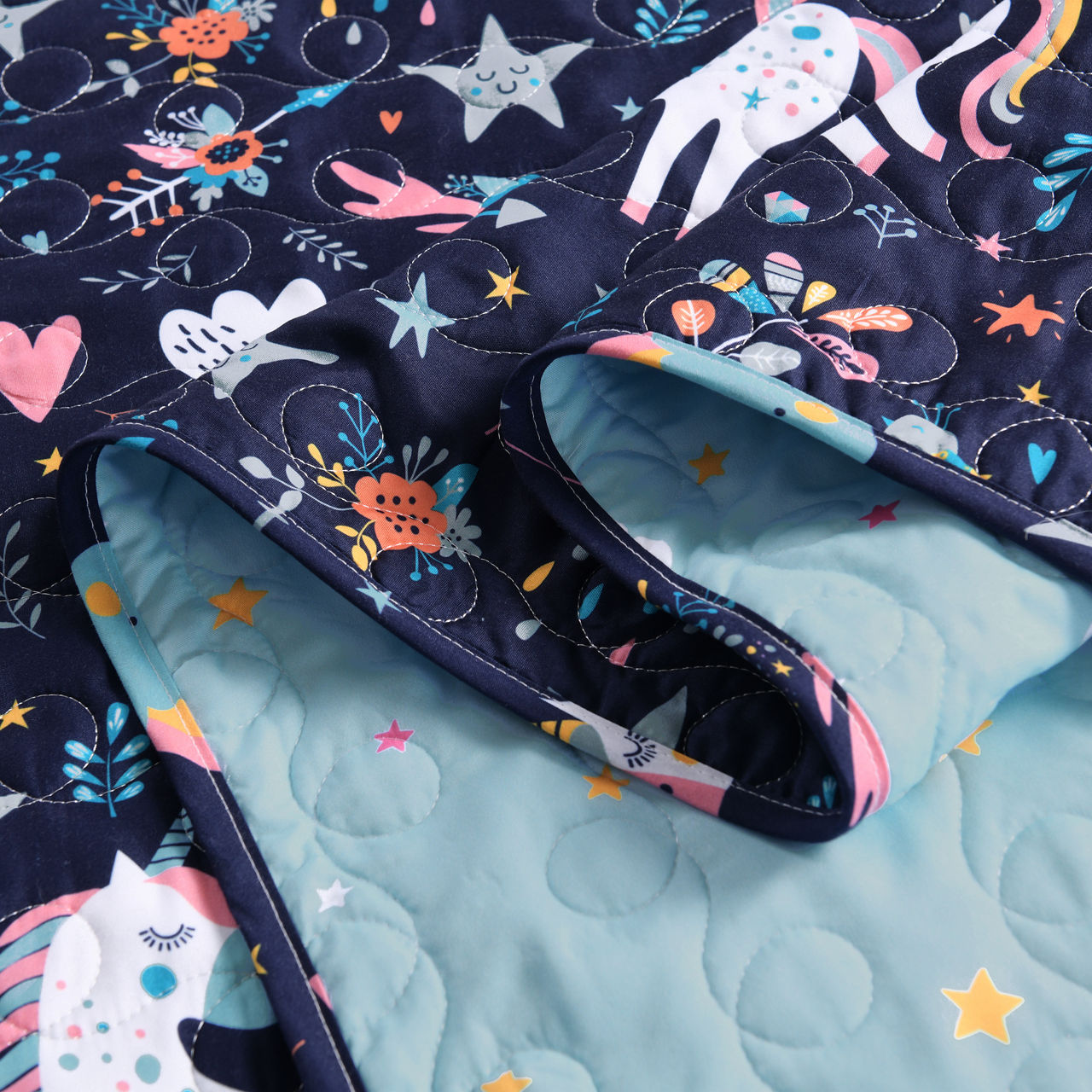 Unicorn best sale quilted throw
