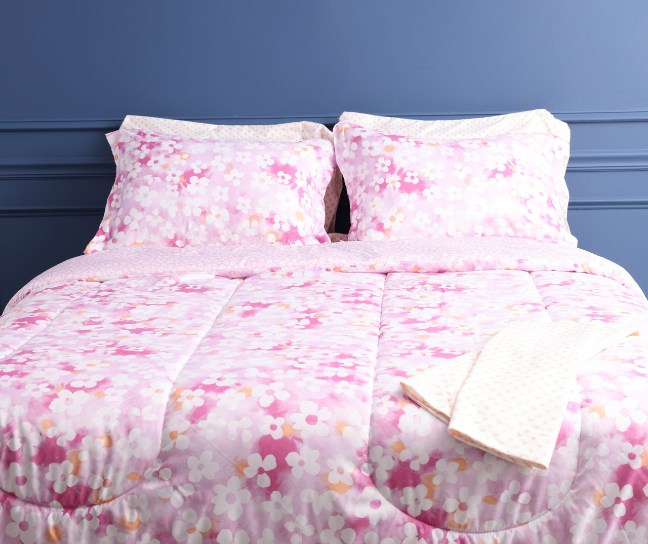 Pale Pink Floral Print Bedding Set