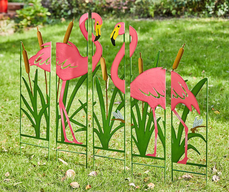 A Pair Of Lovebirds Welcome Sign Greeter cast iron Garden Stake by Gifts &  Decor