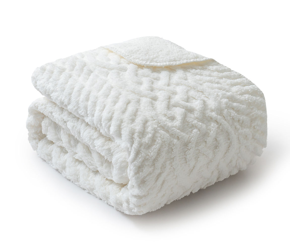 White cable discount knit throw blanket