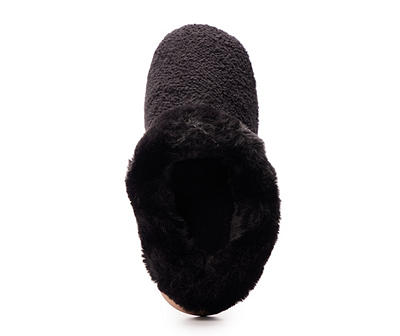 DF by Dearfoams Women's Black Furry Clog Slipper