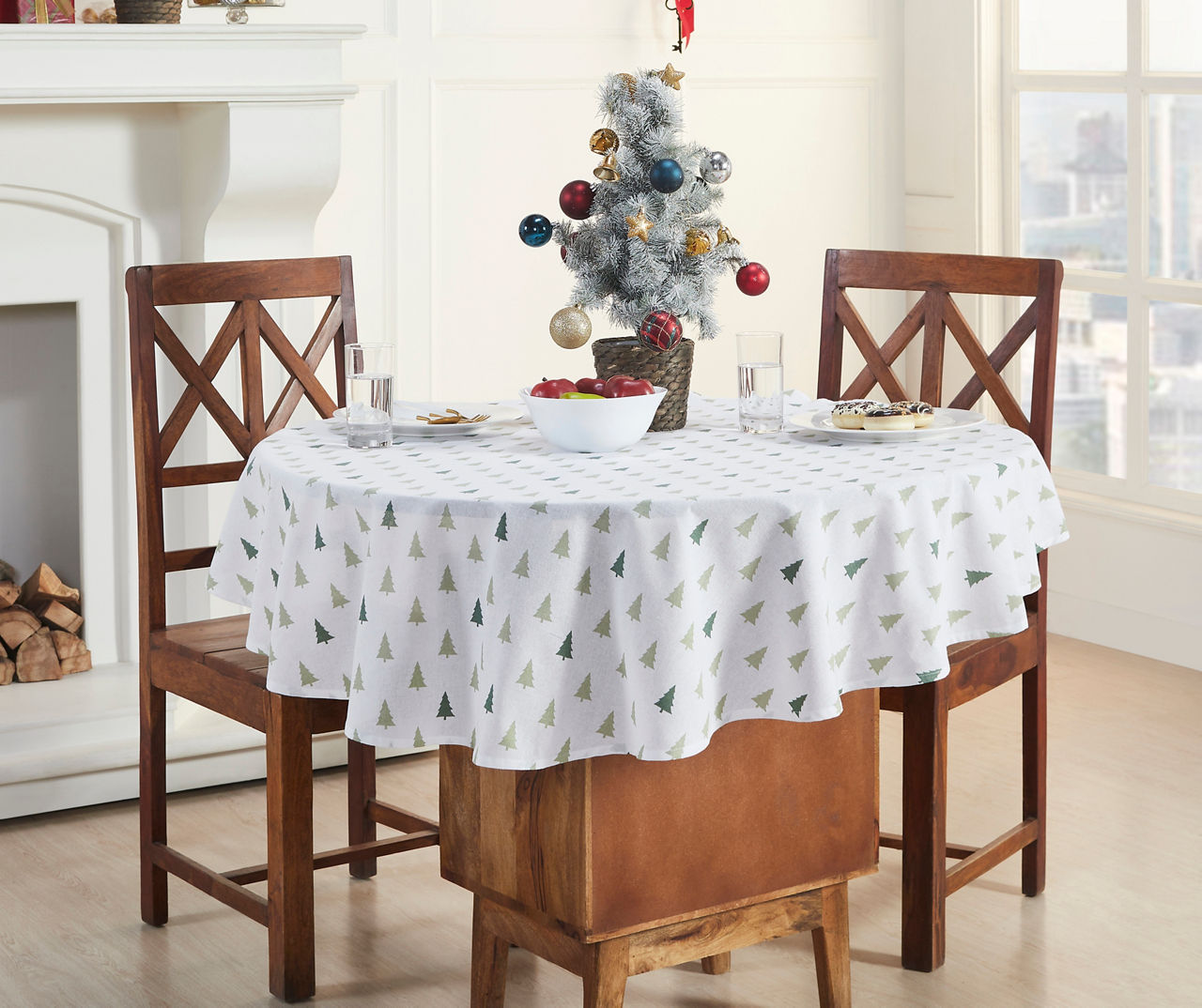 Arctic Enchantment White & Green Christmas Trees Round Fabric Tablecloth, (60")