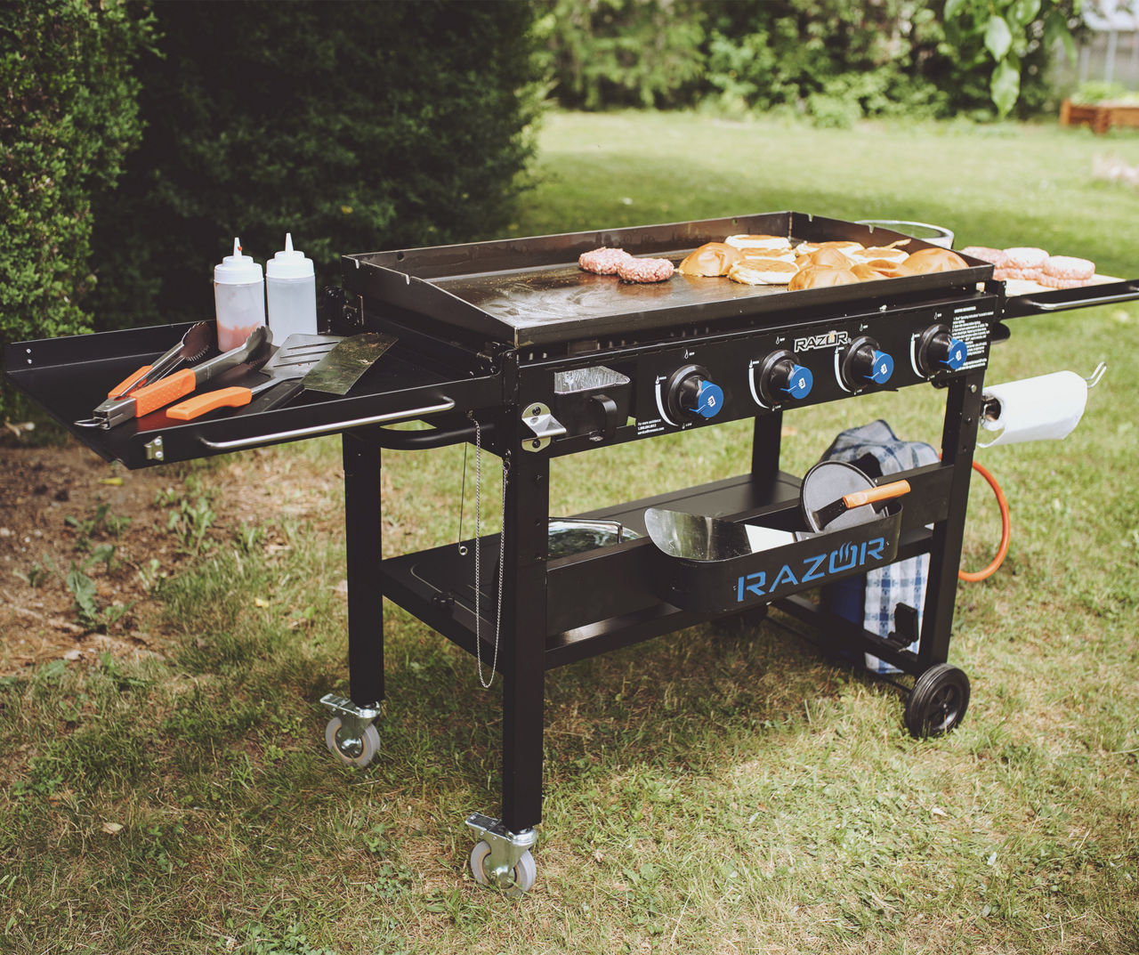 3-Burner Gas Grill and Griddle Combo Small Flat Top Grill Outdoor