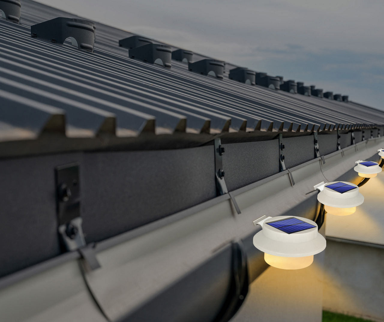 Led deals gutter lights