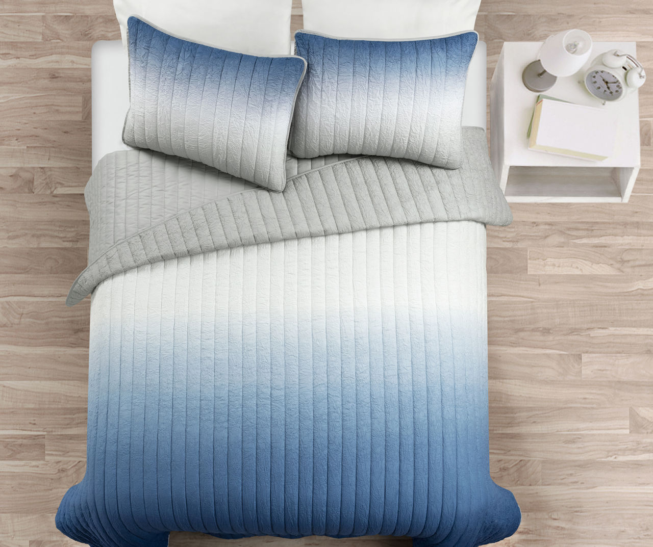Navy & Gray Crinkle Ombre Full/Queen 3-Piece Quilt Set