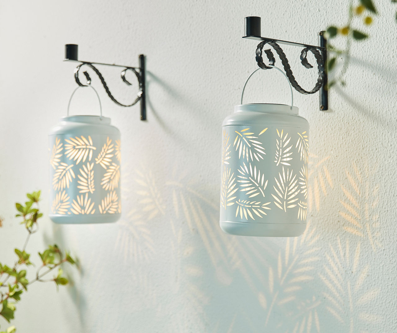 White Leaf Cut-Out Metal LED Solar Lantern
