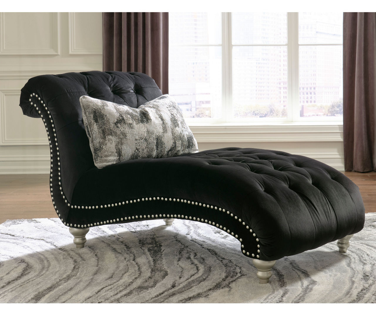 Black chaise deals lounge chair