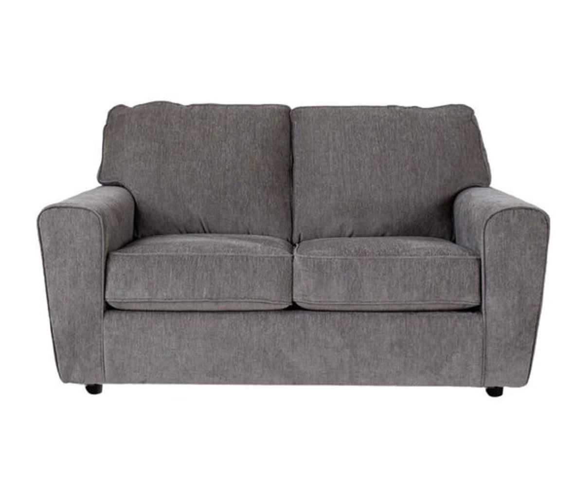 Arlis Gray Loveseat