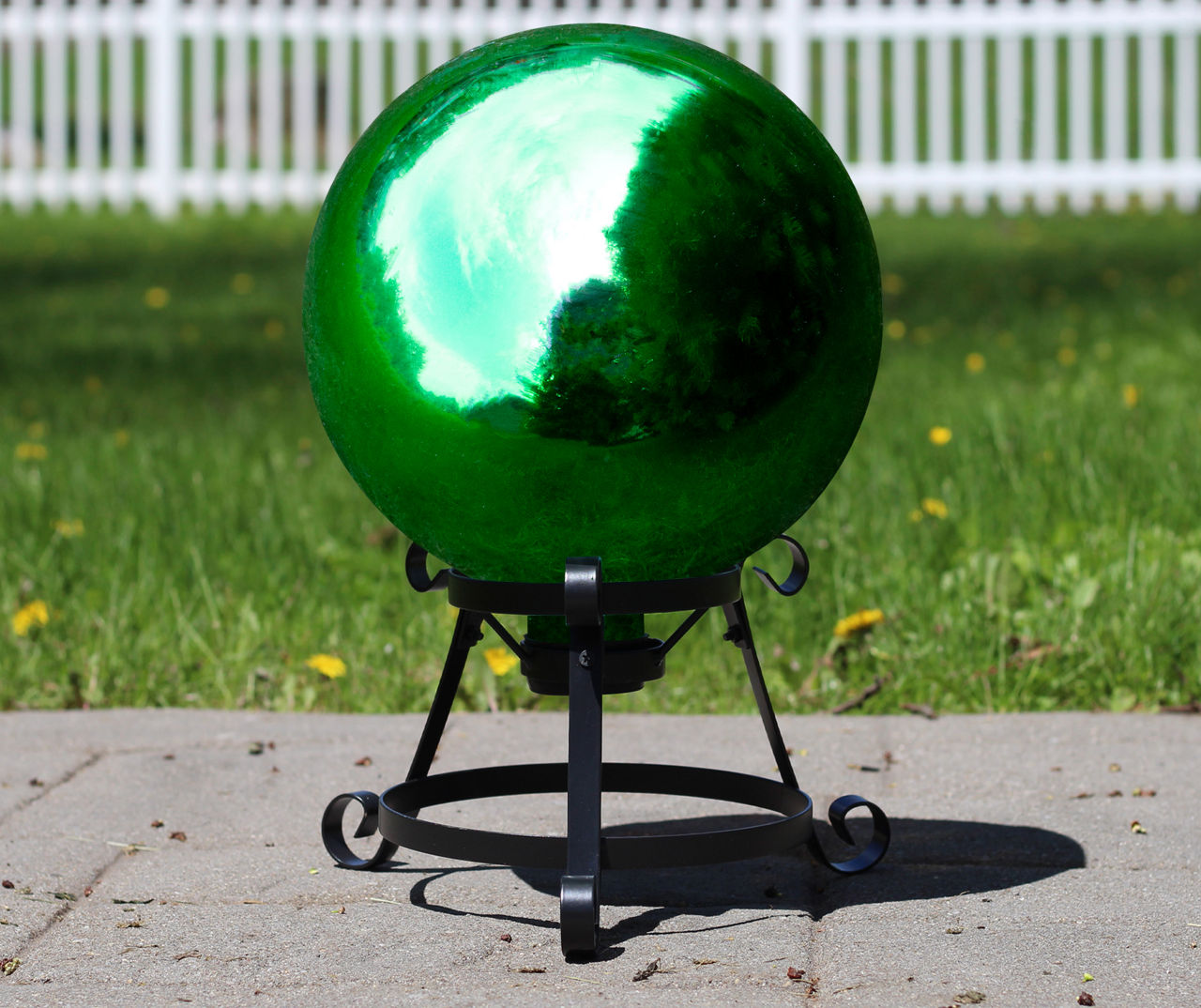 10" Emerald Mirrored Glass Gazing Ball