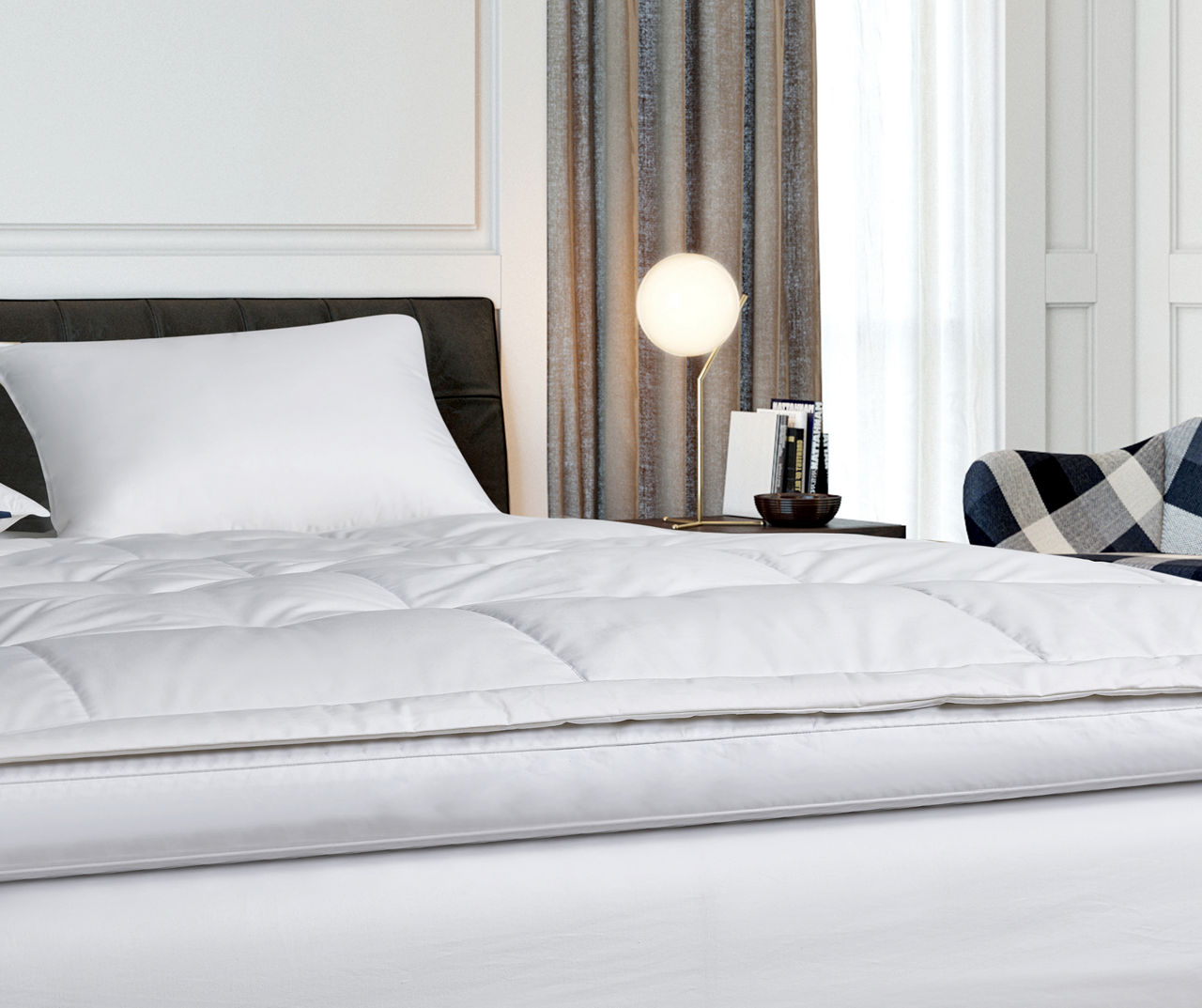 White 2" Featherbed Queen Mattress Topper