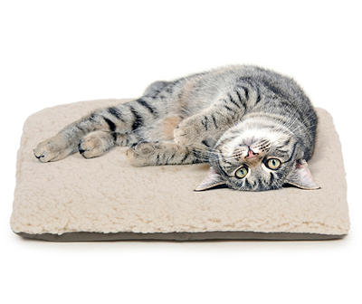 Cream Crinkle Cloud Plush Cat Bed, (15" x 15")