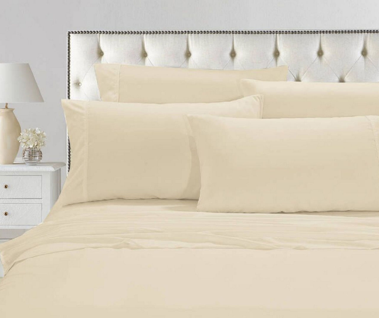 1800-Series Cream Brushed Microfiber Queen 6-Piece Sheet Set