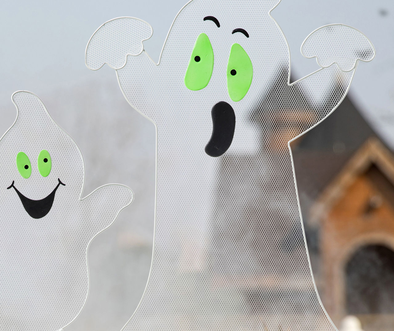 Glow-in-the-Dark Ghost 3-Piece Yard Stake Set
