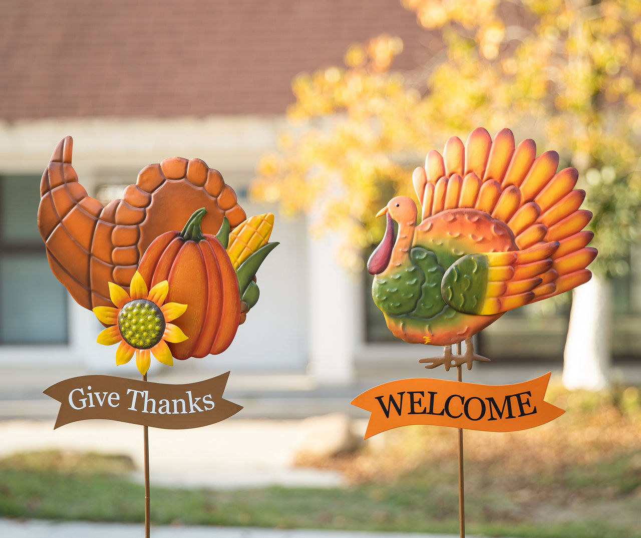 "Welcome" Turkey & "Give Thanks" Cornucopia 2-Piece Yard Stake Set