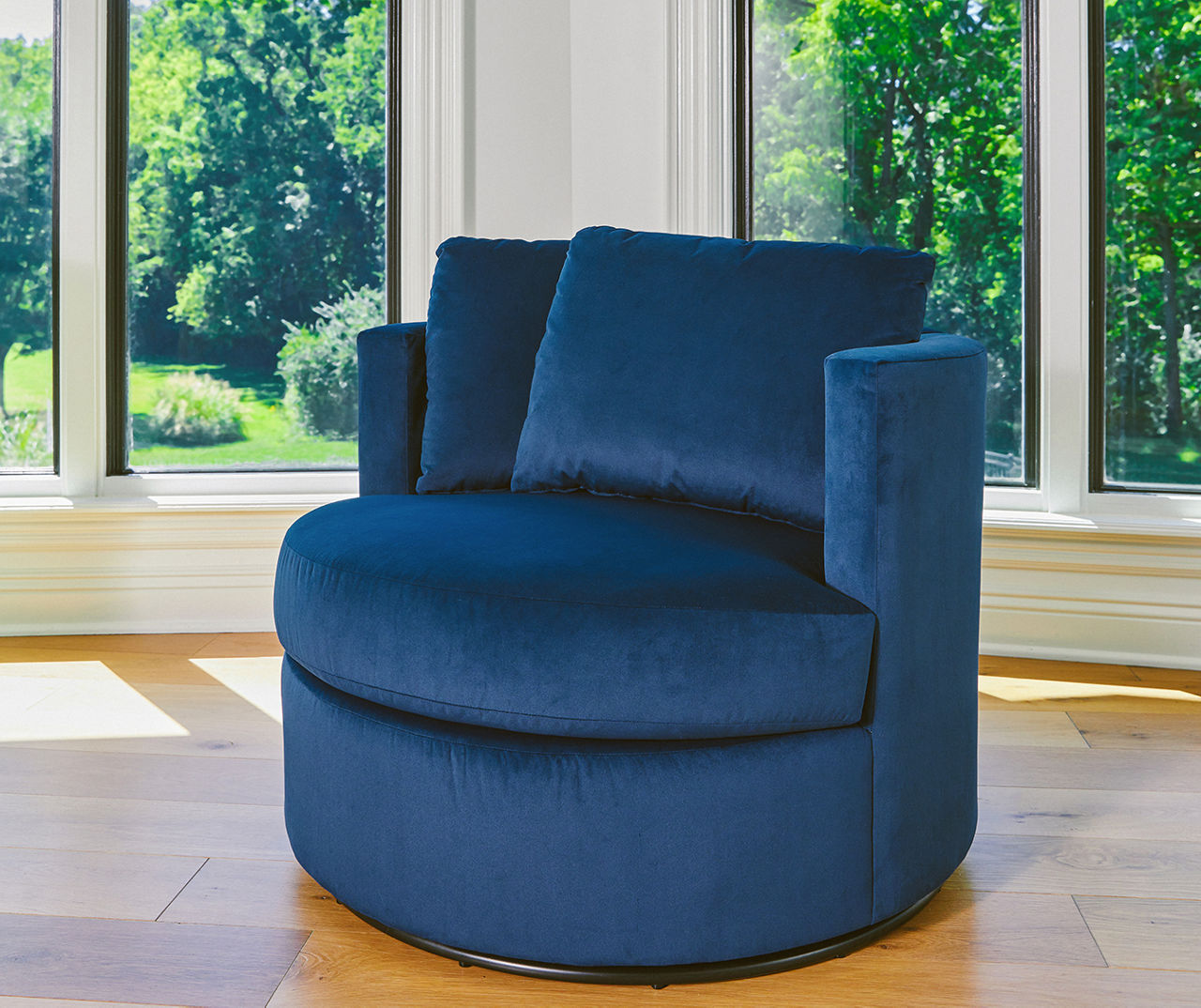 Blue velvet swivel discount chair