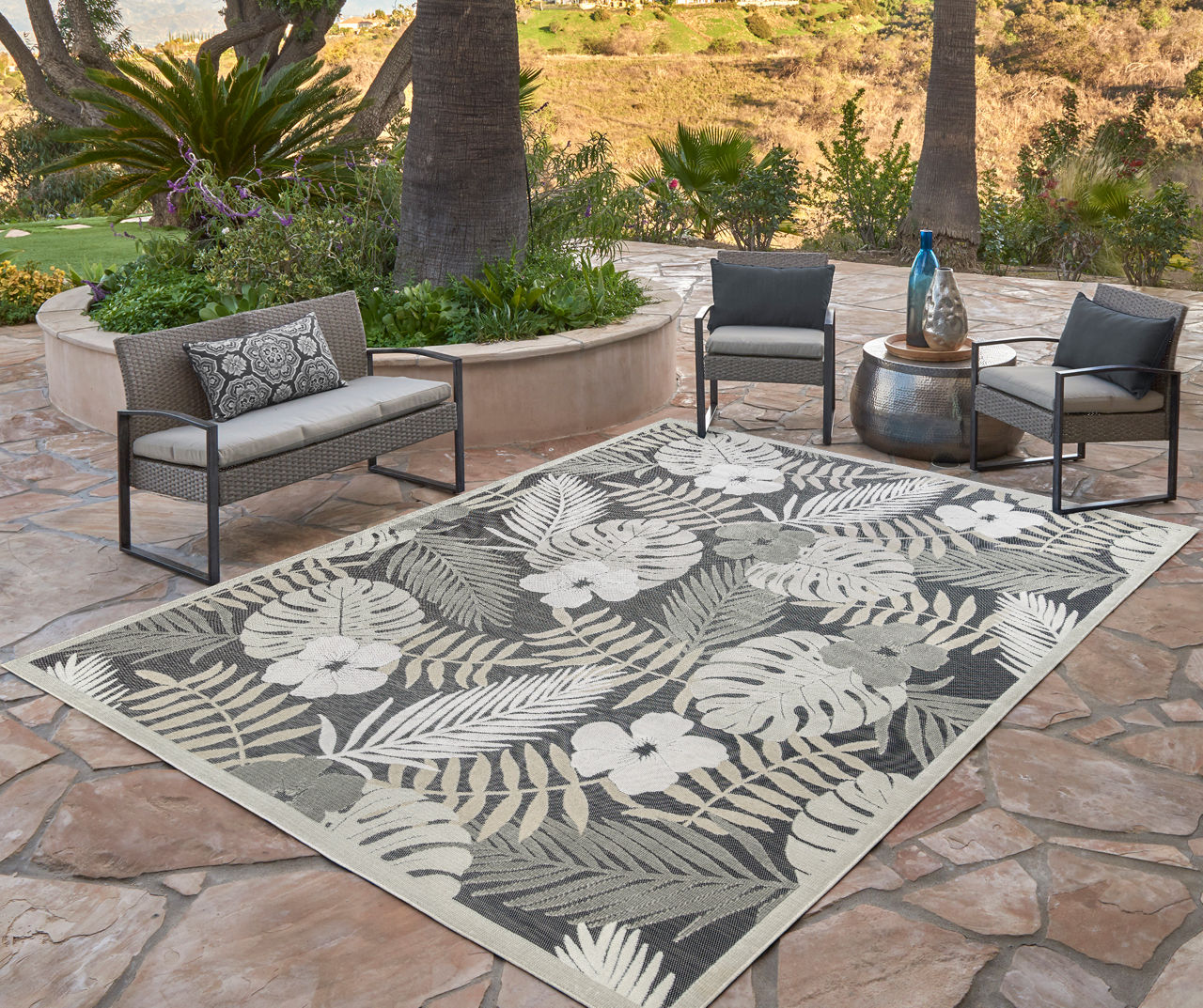 Tara Gray Tropical Foliage Outdoor Area Rug 5 x 7