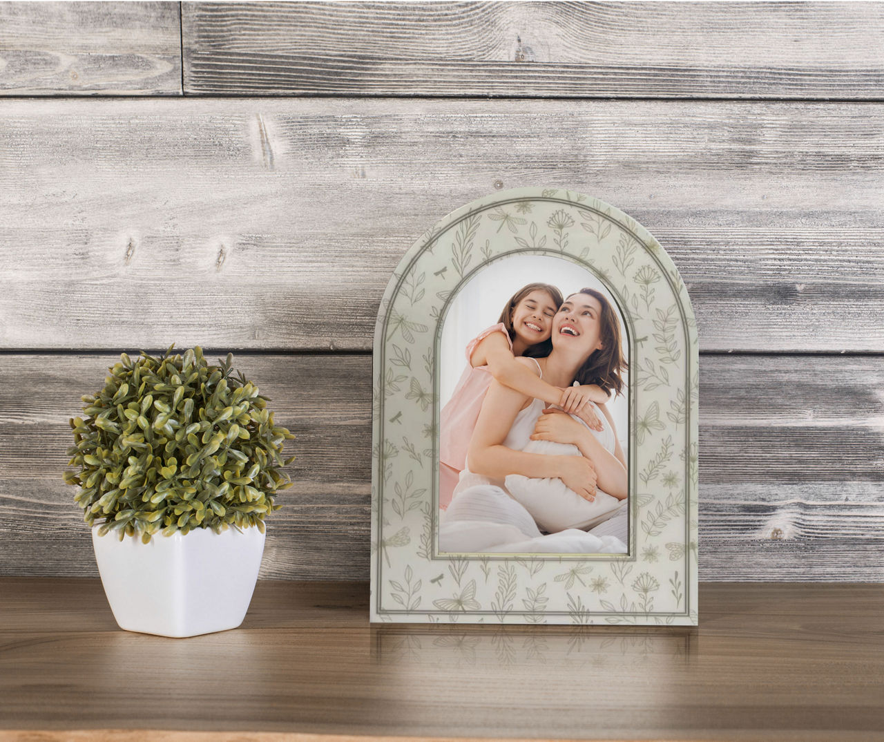 White picture frame, 19.7' x 27.6' - White wood frame 