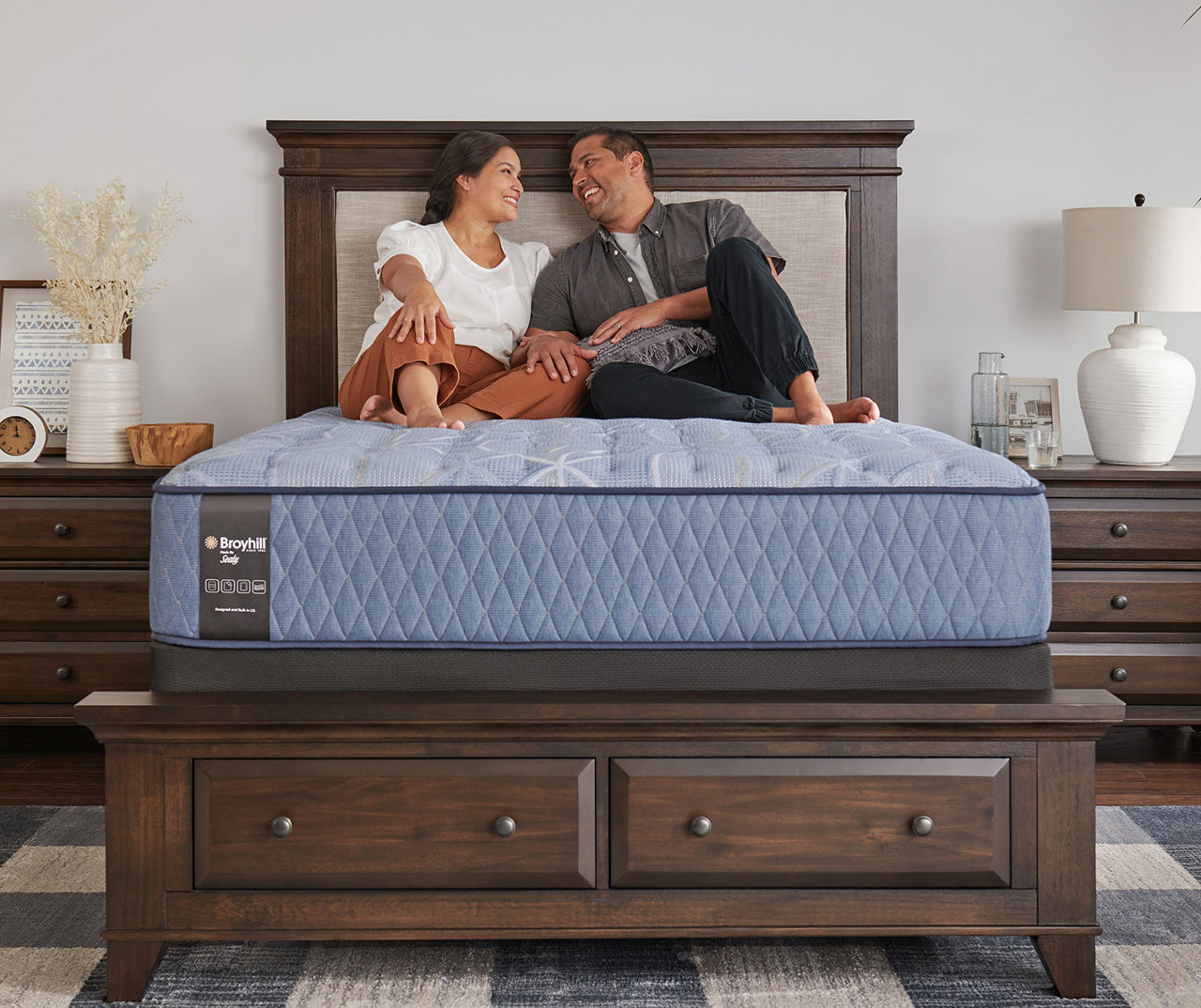 Broyhill by Sealy Full Medium Mattress & Box Spring Set, Galveston Tight Top