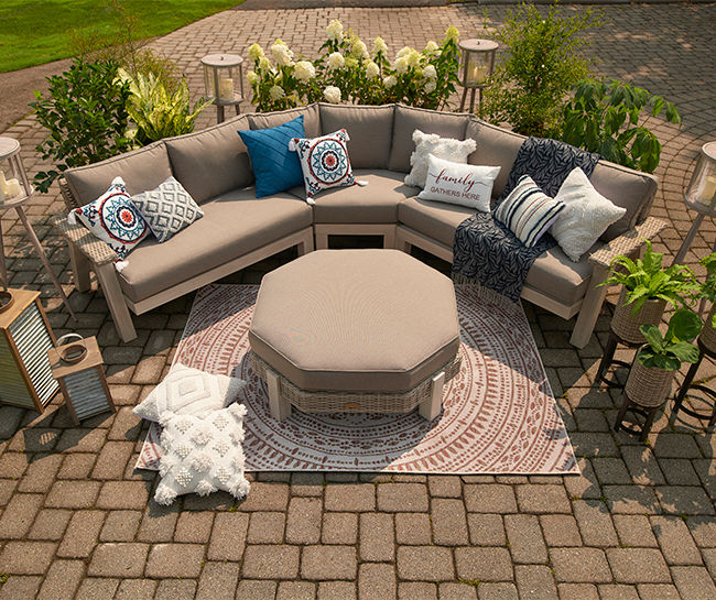 Broyhill biltmore patio deals set