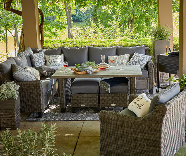 Broyhill Legacy Thornwood 6 Piece Patio Seating Collection