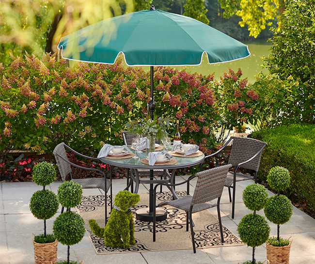 Round patio table set best sale with umbrella