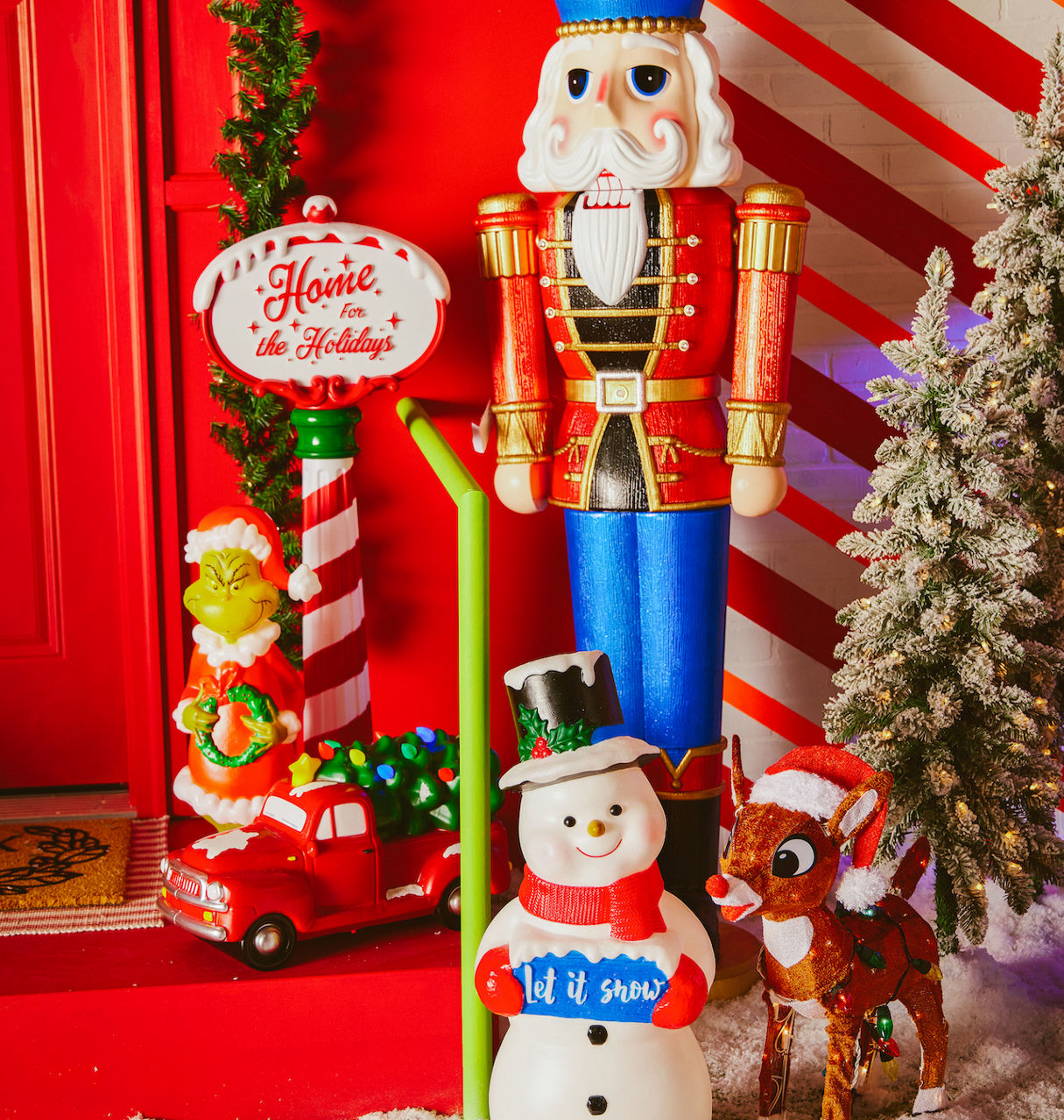 Festive Fairytale Light-Up Front Yard Collection | Big Lots