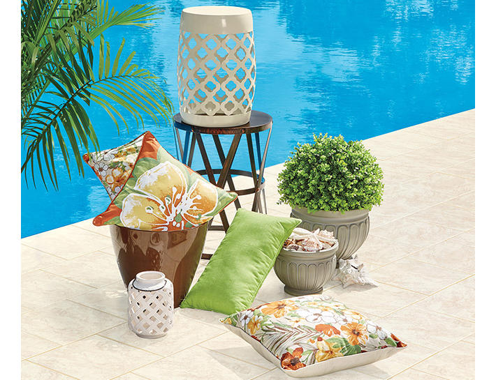 Rust, Green & Natural Patio Accessory Collection
