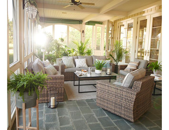 Broyhill Eagle Brooke Brown Cushioned Patio Seating Set
